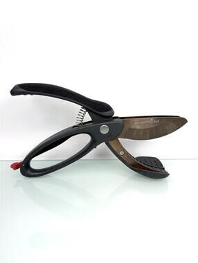 Pampered Chef Salad Chopper 2582 Black Stainless Steel Kitchen Shears